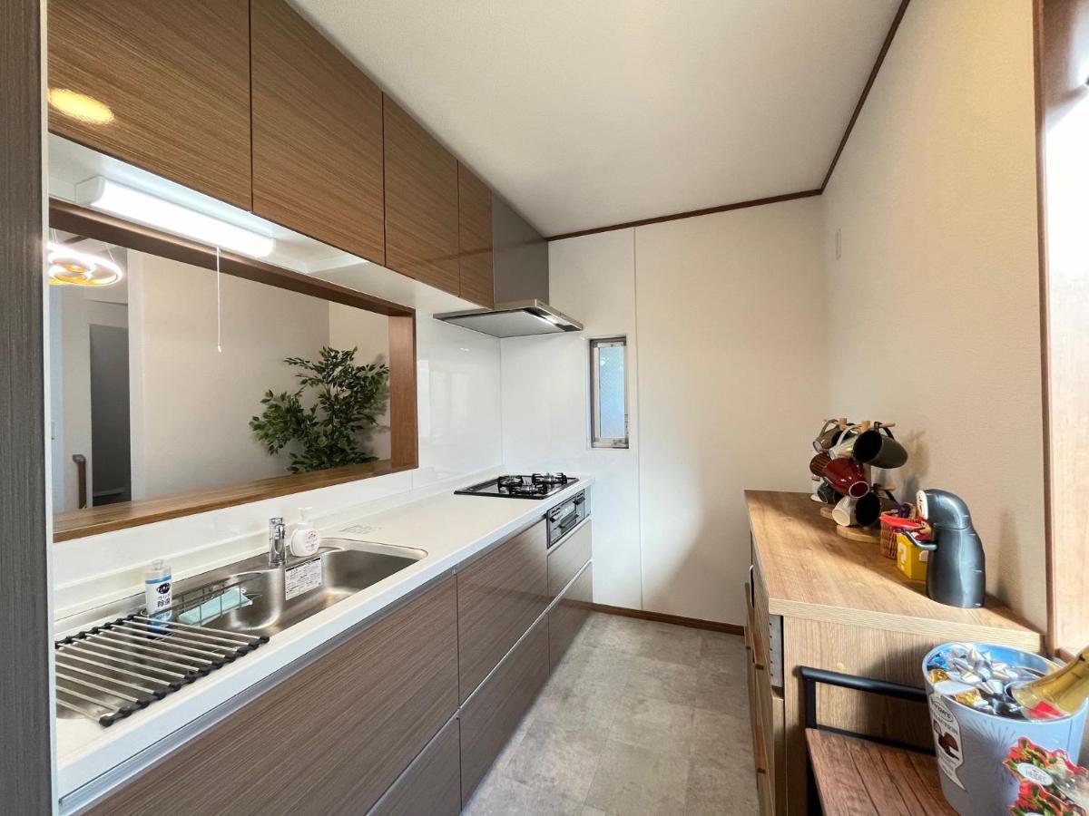 Charming New Home Launch: Direct Access To Narita & Haneda Airports, Shinjuku, And Disneyland; Close To Asakusa & Akihabara! Токио Екстериор снимка